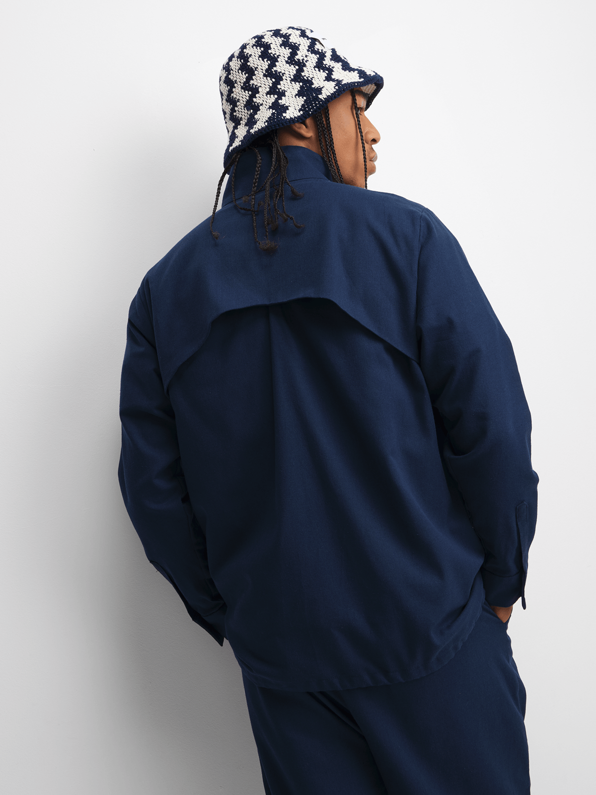 YARNS Luxury Resort Crochet Hat - Cream/Navy