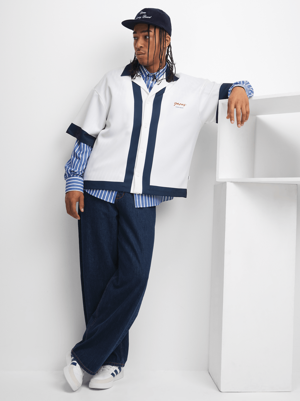 YARNS Luxury Resort Short Sleeve Shirt - Navy/White